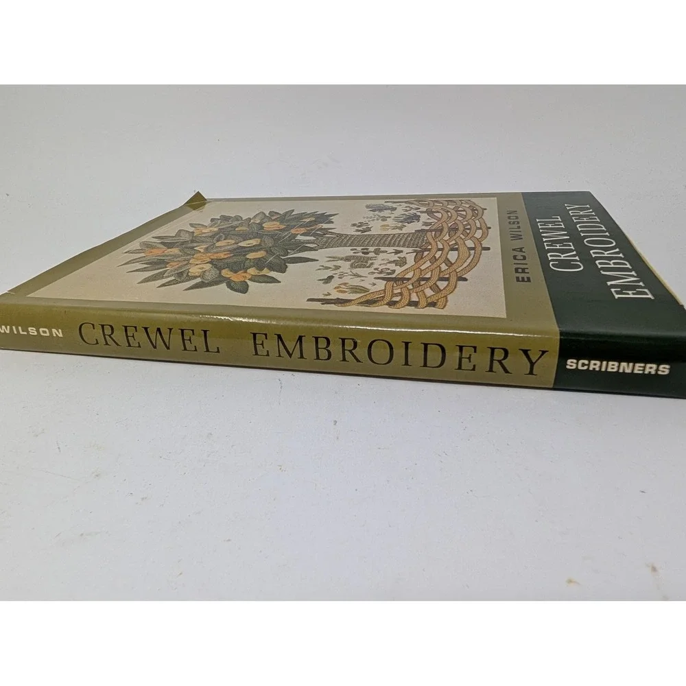 Crewel Embroidery Erica Wilson Kagan 1962 Hardcover Dust Jacket Illustrated